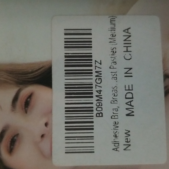 NWT  smooth silicone lift pasties - Picture 2 of 3